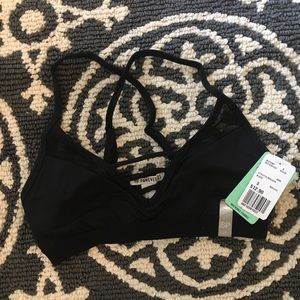 S athletic black bra